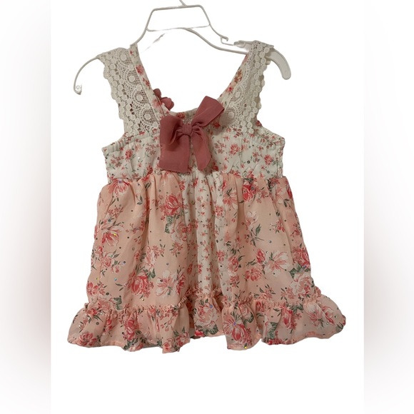 Little MISS Lace and sparkle. Size 4 - Picture 1 of 5